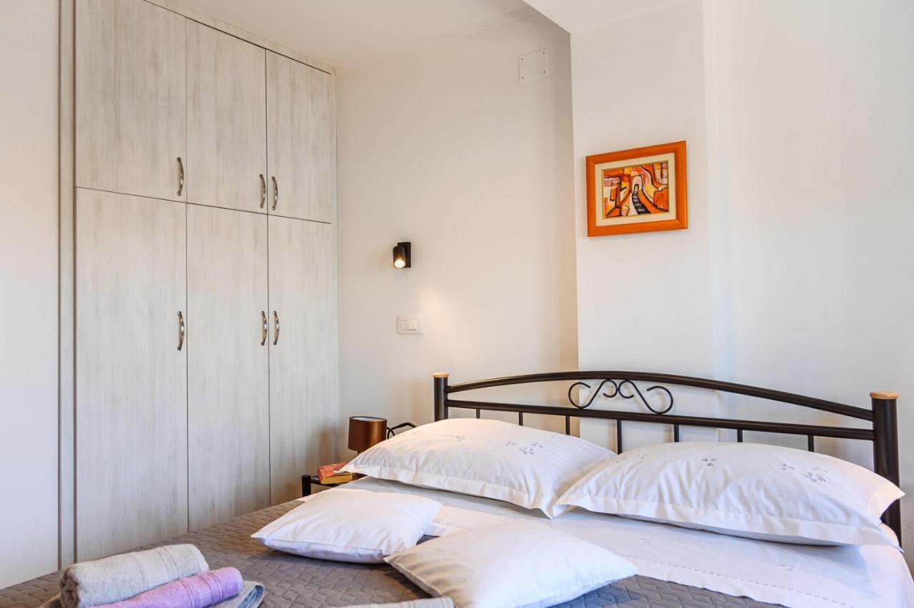 Apartment Jadranka With Sea View In Rogotin 外观 照片