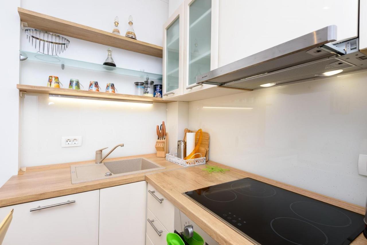 Apartment Jadranka With Sea View In Rogotin 外观 照片