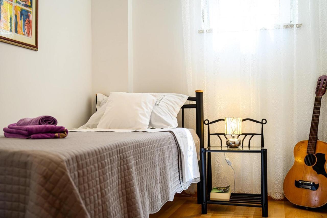 Apartment Jadranka With Sea View In Rogotin 外观 照片
