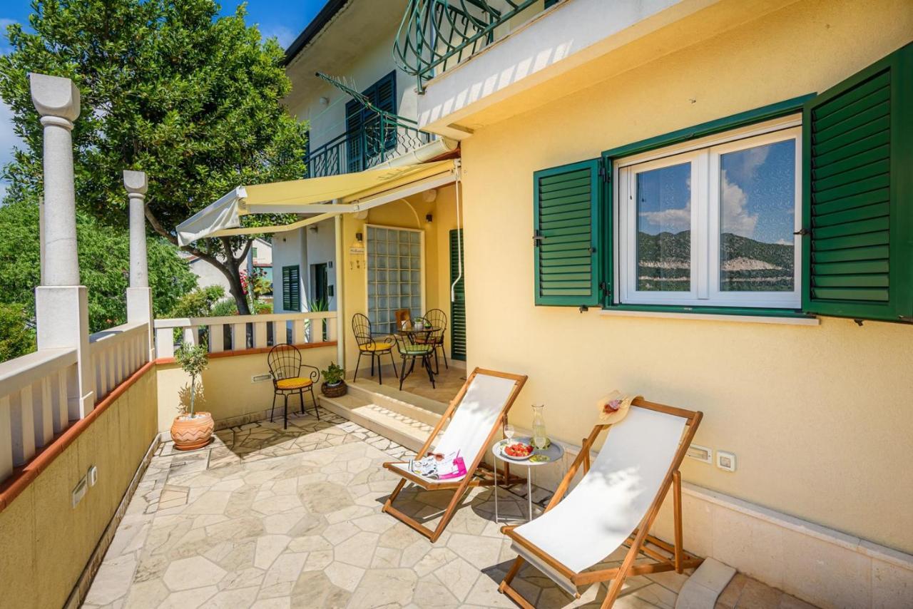 Apartment Jadranka With Sea View In Rogotin 外观 照片