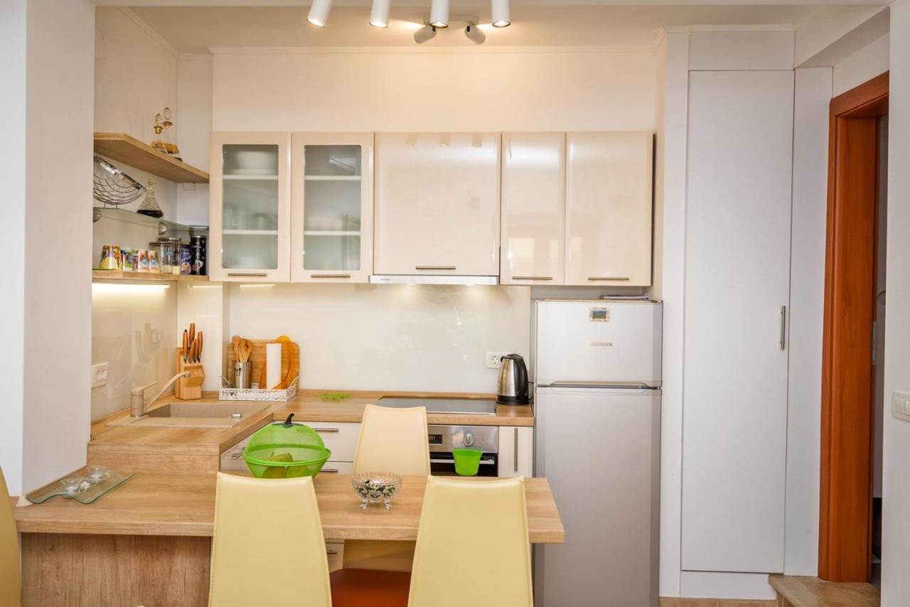 Apartment Jadranka With Sea View In Rogotin 外观 照片